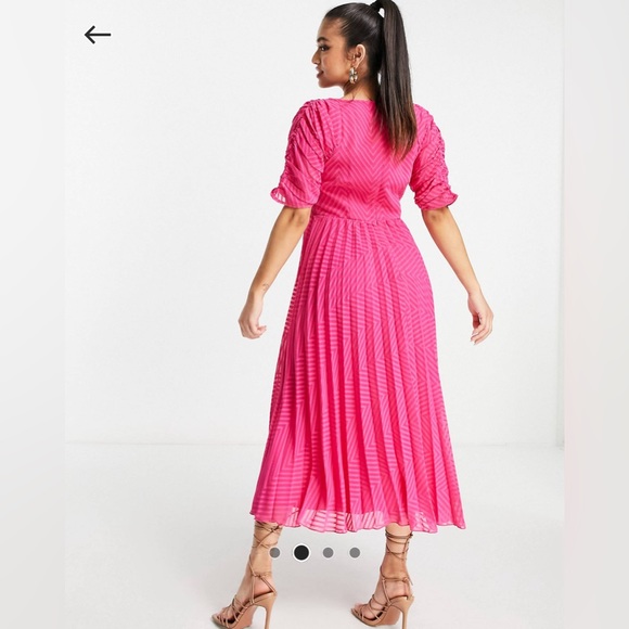 Petite Ruched Front Pleated Midi Dress - Size 2 - Picture 2 of 6